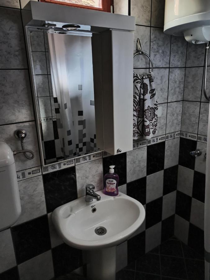 Apartman Ristic Niska Banja Esterno foto